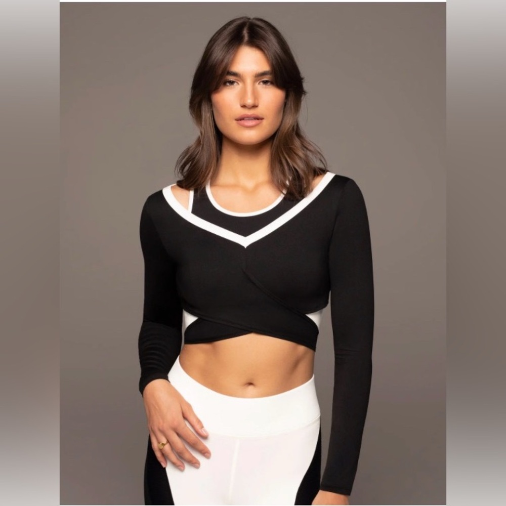 MICHI Pilates Ray Long Sleeve Wrap Top